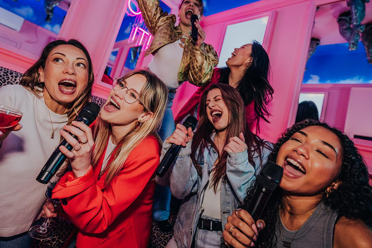 Amsterdam: The All Out - No.1 Activity Bar 1 Hour of Unlimited Games