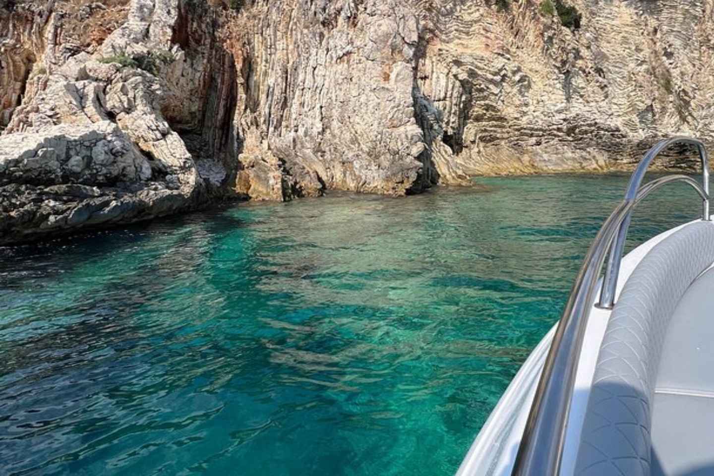 Saranda: Kakome, Caves & Beaches Boat Tour with Snorkeling
