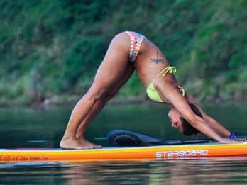 Mundaka: SUP Yoga and SUP Pilates Session
