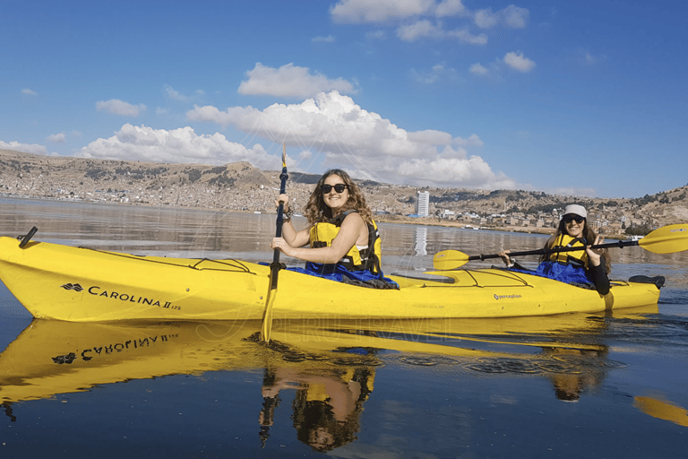 Puno: Sunrise Kayaking to the Uros with a Family Visit Puno: Sunrise Kayak to the Uros with a Visit to a Family