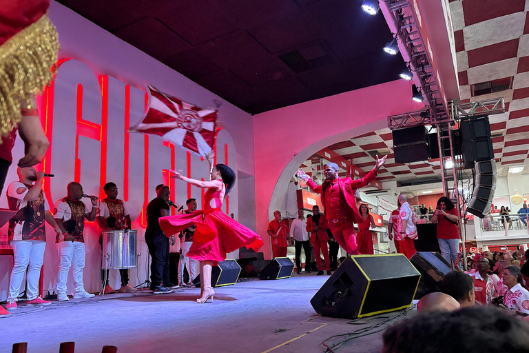 Rio de Janeiro/Copacabana: Prove della scuola di samba Salgueiro