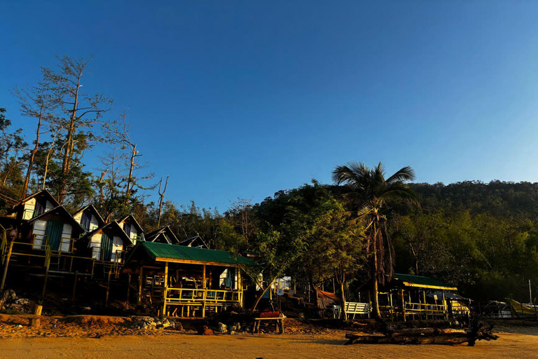 Coron to El Nido: 3-Day 2-Night Island-Hopping Expedition