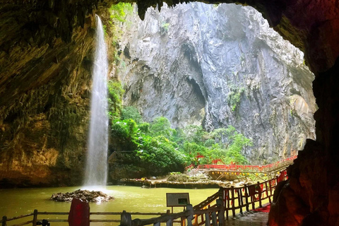 Guangzhou Day Tour: Qingyuan Glass Bridge, Underground River Gulong Gorge 1-Day Private Tour