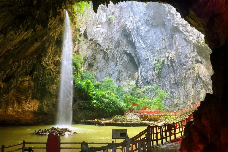 Guangzhou Day Tour: Qingyuan Glass Bridge, Underground River Gulong Gorge 1-Day Private Tour