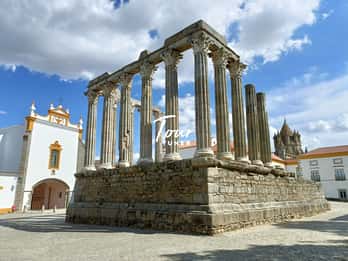 Lissabon ⇄ Algarve (beide Richtungen) mit Zwischenstopp in Évora