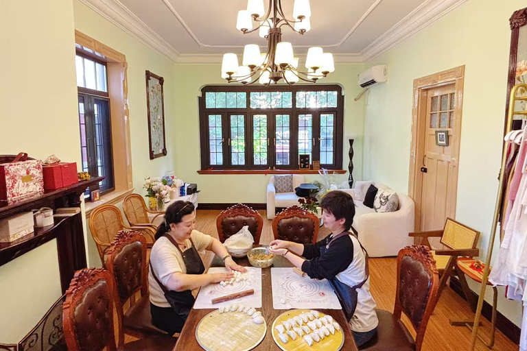 Shanghai Traditions in a Historic Xintiandi Villa