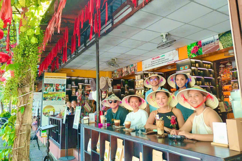 Hoi An Coffee Making Class & Roasting Process