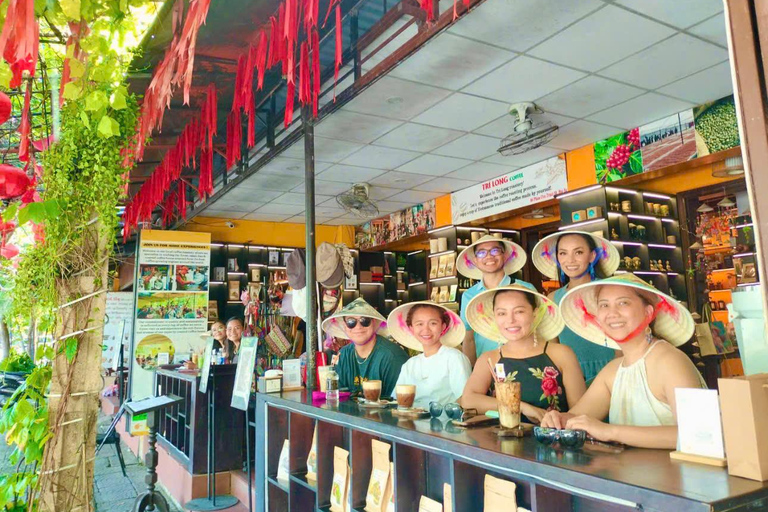 Hoi An Coffee Making Class & Roasting Process