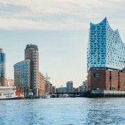 Hamborg: 1,5-times bådtur i havnen og Speicherstadt om dagen