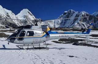 Everest Base Camp: Günstige 3-stündige Sightseeingtour mit dem Hubschrauber