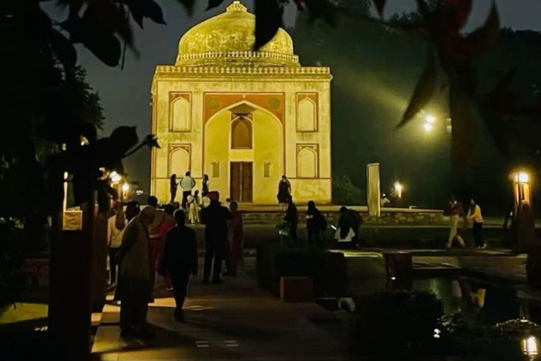 Delhi: prywatna wycieczka nocna do grobowca Humajuna i ogrodu Sundar NurseryDelhi: prywatna wycieczka nocna do grobowca Humajuna i szkółki Sundar