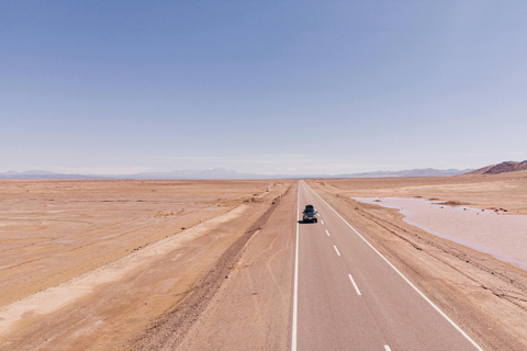 La Paz - Uyuni: Comfortable Private Transfer with Tour Guide