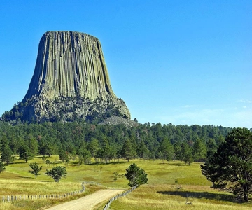 From Rapid City: Devils Tower National Monument Day Trip