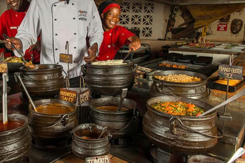 Victoria Falls: Boma Dinner & Drum Show with Transfers