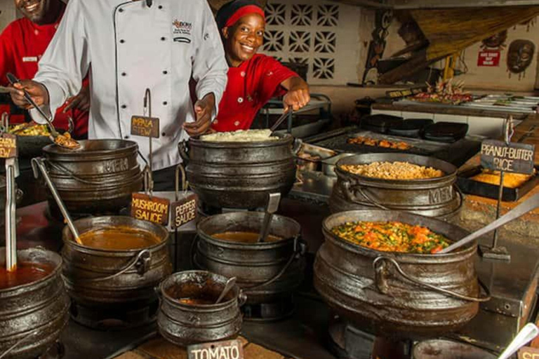 Victoria Falls: Boma Dinner & Drum Show with Transfers