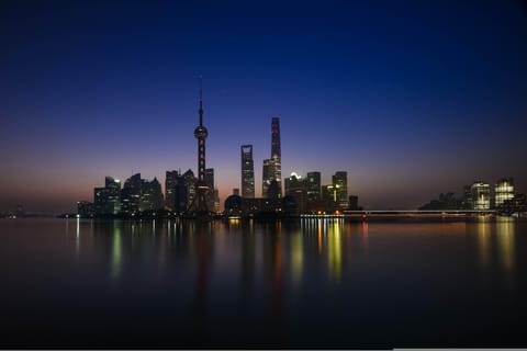 Shanghai Luxury Yacht Party with Karaoke