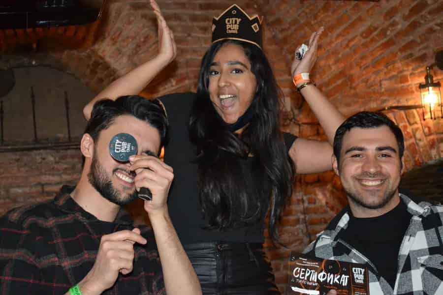 Tiflis: Kneipentour mit Willkommensdrinks im Spielformat. Foto: GetYourGuide Tiflis: Kneipentour mit Willkommensdrinks im Spielformat. Foto: GetYourGuide