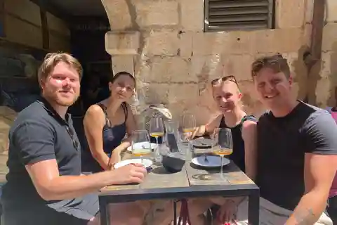 Tiny Wine Experience