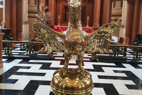 Tour a piedi della città di Londra, mistica e dei draghiTour a piedi della città di Londra con i draghi e i misticismi