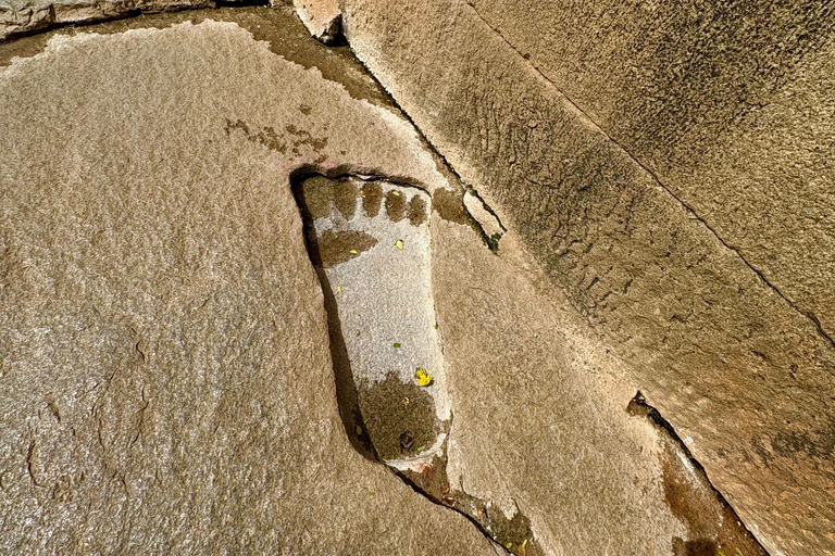 Bangalore : Bhoganandeshwara, statue d'Adiyogi et visite de Lepakshi