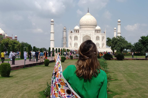 From Delhi : India's Golden Triangle with Tiger Safari