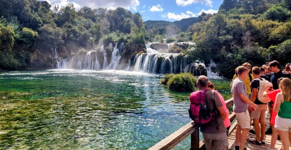 Split/Trogir: Tagestour zum Krka-Nationalpark und Boot nach Skradin Split/Trogir: Tagestour zum Krka-Nationalpark und Boot nach Skradin