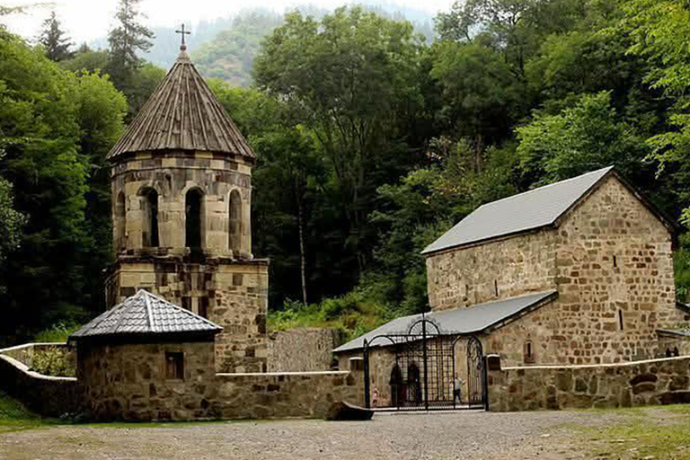 Vardzia and Beyond: Full-Day Historical Tour from Kutaisi