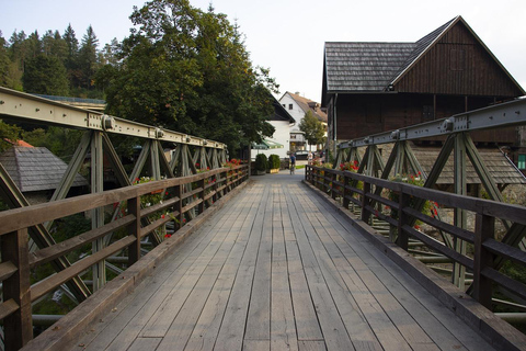 De Zagreb a los Lagos de Plitvice y Rastoke - Tour privado de un día