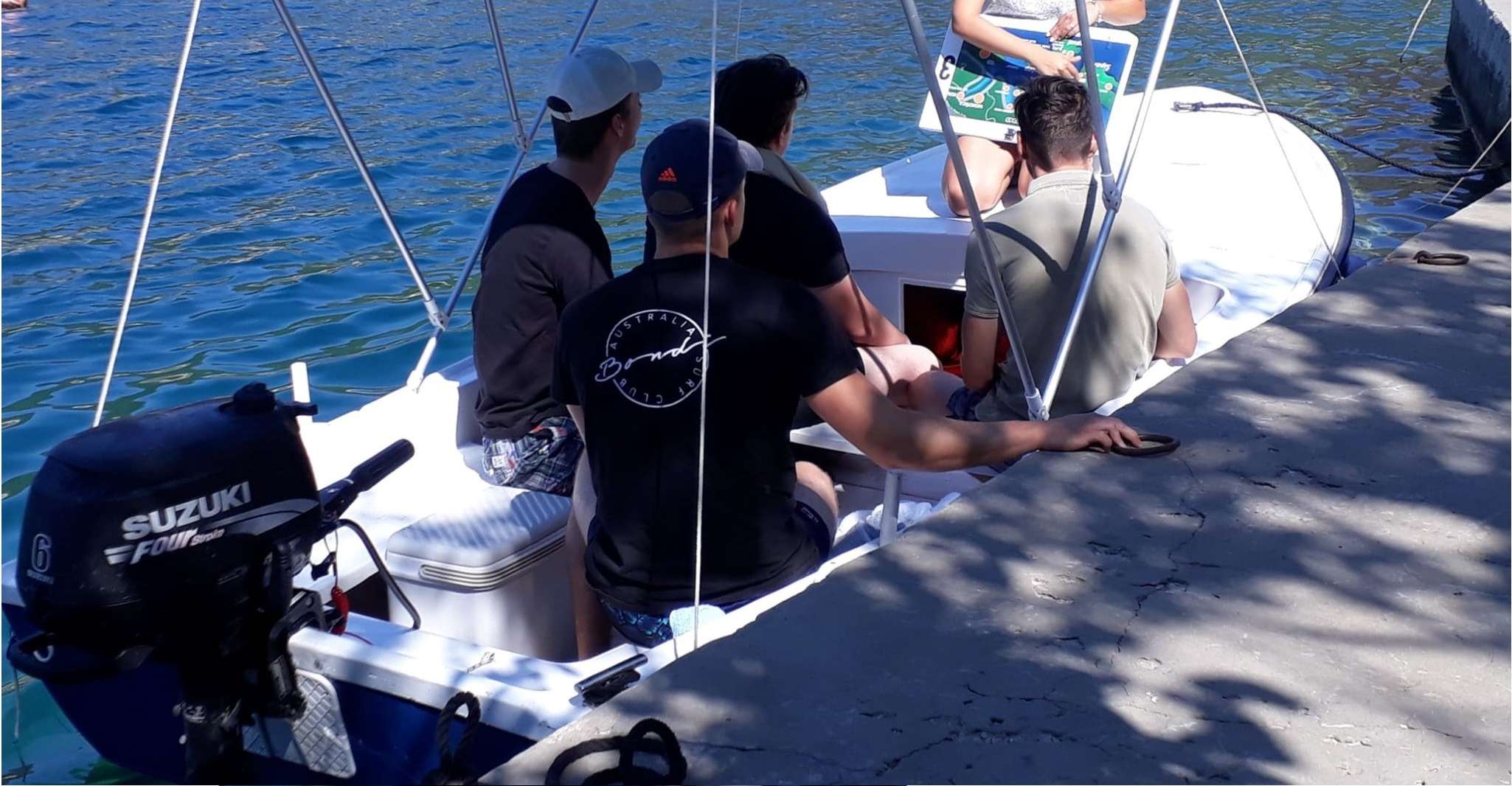 Dubrovnik, Mieten Sie ein lustiges und einfach zu bedienendes Boot ohne Lizenz - Hizvo