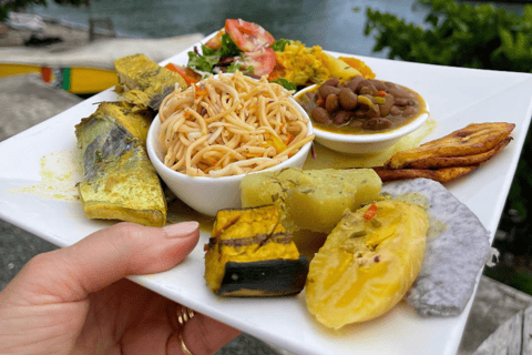 Saint Lucia Pitons Wasserfälle und Schlammbad Erlebnis.