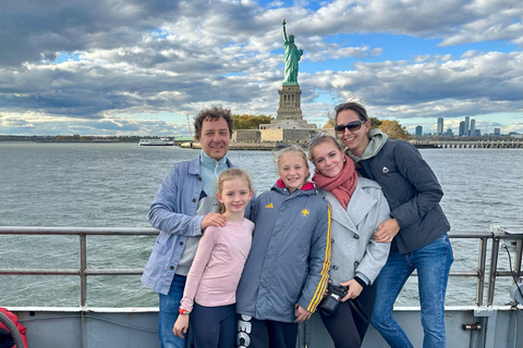 NYC: Sunset Cruise & Statue of Liberty Views | Free Drinks
