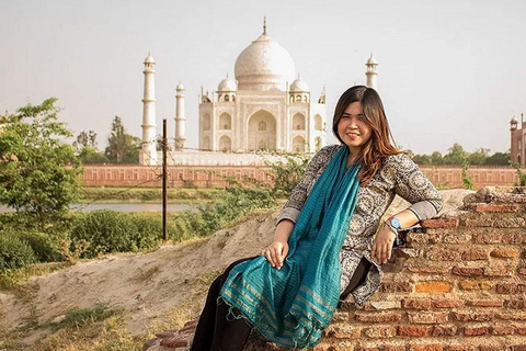 Agra: Quick Entry Skip-the-Line Taj Mahal Ticket Taj Mahal Skip the line ticket