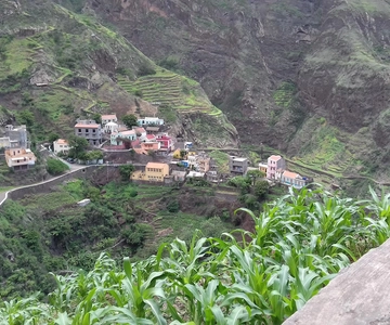Santo Antão: excursão a pé guiada pela Ponta do Sol e pelas Fontainhas