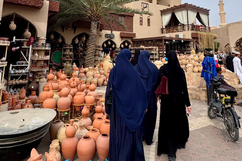 Nizwa, Al Hamra & Misfat Al Abriyeen: Guided tour in German.