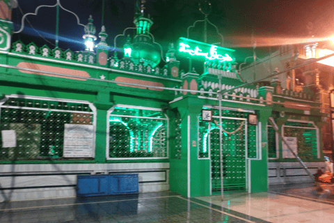 Bangalore: Private Dargah and Mosque Tour with Lunch
