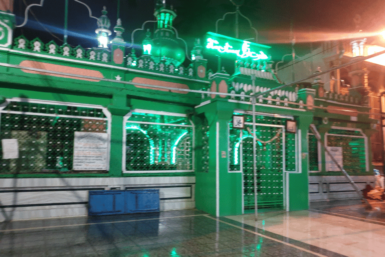 Bangalore: Private Dargah and Mosque Tour with Lunch