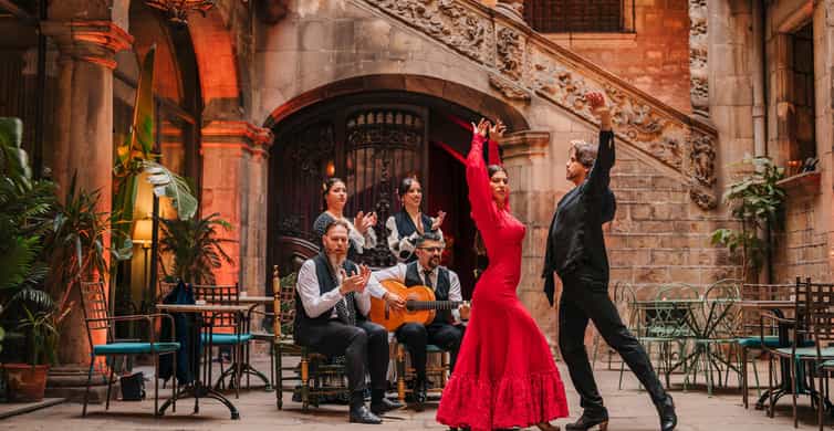 Barcelona: Flamenco Show at Palau Dalmases