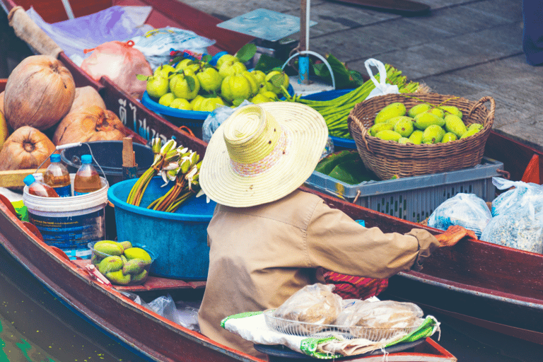 Au départ de Bangkok : Visite d'une jounée des marchés flottants et ferroviaires de DamneonTour privée avec chauffeur-guide de Knowleagble & 1 heure de bateau