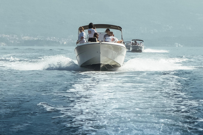 Meraviglie azzurre: Spedizione nella Grotta Azzurra di KotorKotor: Meraviglie azzurre - Spedizione nella Grotta Azzurra