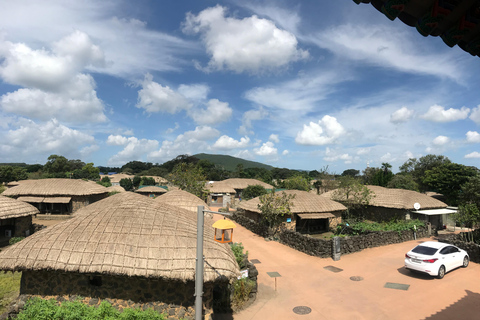 Osten der Insel Jeju Bustour ab Seogwipo, Insel JejuBustour durch den Osten der Insel Jeju / inkl. Übernachtung und Frühstück