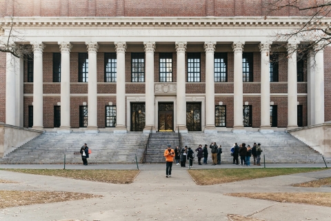 Harvard: tour van 70 minuten