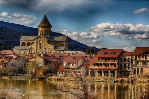 From Tbilisi: Gori and Uplistsikhe Group Tour