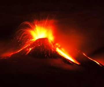 De Taormina: excursão a pé pelo Etna e prova de vinhos numa adega