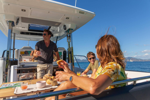 Latchi : safari en yacht dans l&#039;AkamasLatchi : Safari en yacht dans l&#039;Akamas