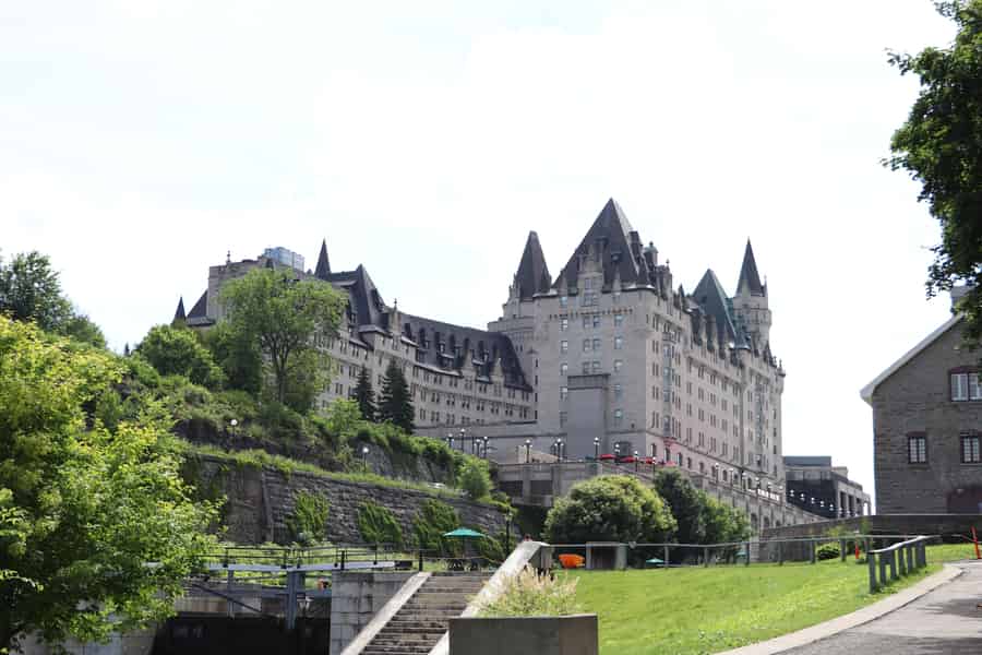 Ottawa: Architectural Wonders Guided Walking Tour. Foto: GetYourGuide Ottawa: Architectural Wonders Guided Walking Tour. Foto: GetYourGuide