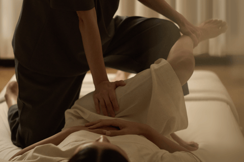 Bangkok: PAÑPURI WELLNESS Gaysorn Tower Onsen Ticket & Spa Deep Flow Thai Massage