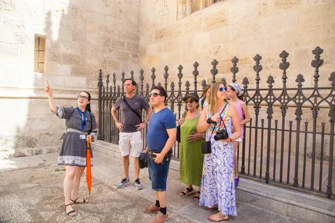 Excursão a pé à Capela Real e ao Centro Histórico