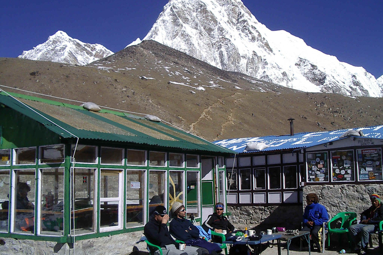 Excursão de helicóptero ao acampamento base do Everest com pouso