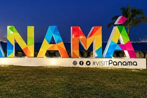 Panama City: Canal, Old Town, and Private Local Experience