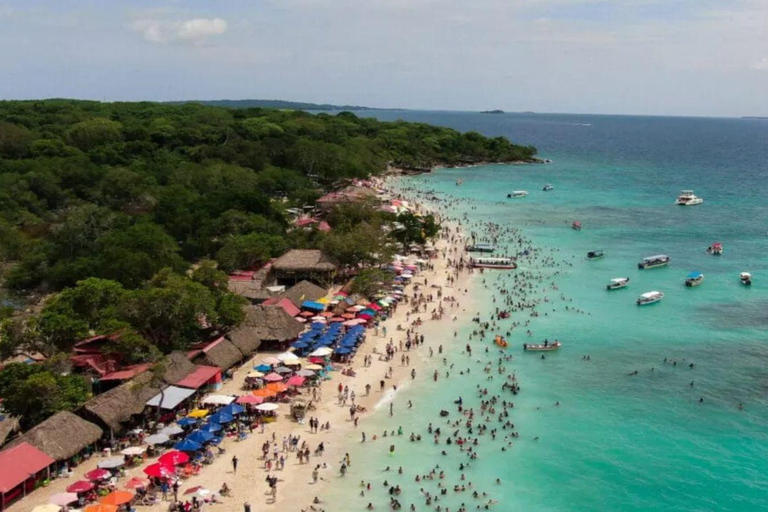 Cartagena: Serene crossing: quiet beach + plankton
